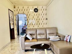 Blk 321 Hougang Avenue 5 (Hougang), HDB 3 Rooms #594210461